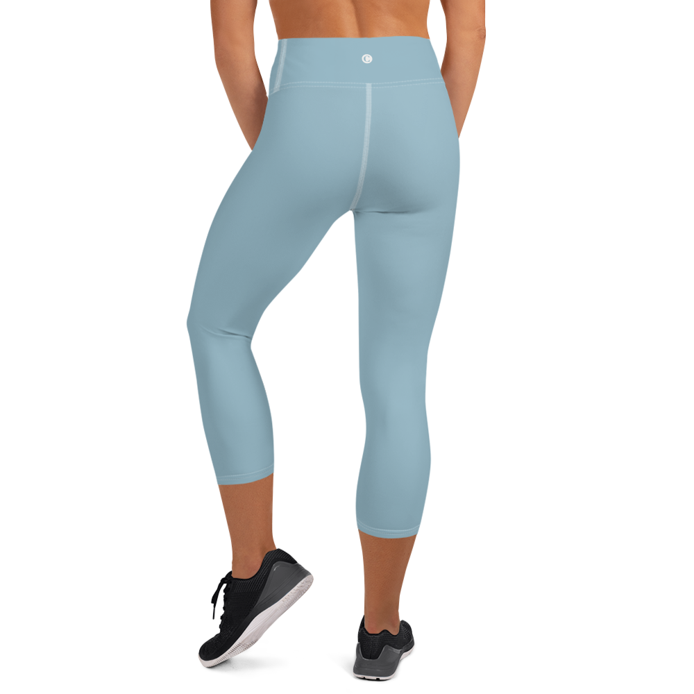 Michigan Upper Peninsula Yoga Capri Leggings (w/ UP Outline) | Opal Blue