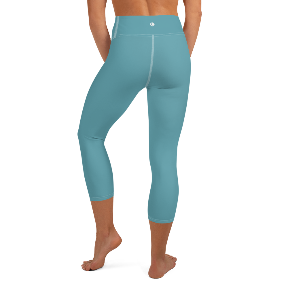 Michigan Upper Peninsula Yoga Capri Leggings (w/ UP Outline) | Lake Huron Blue