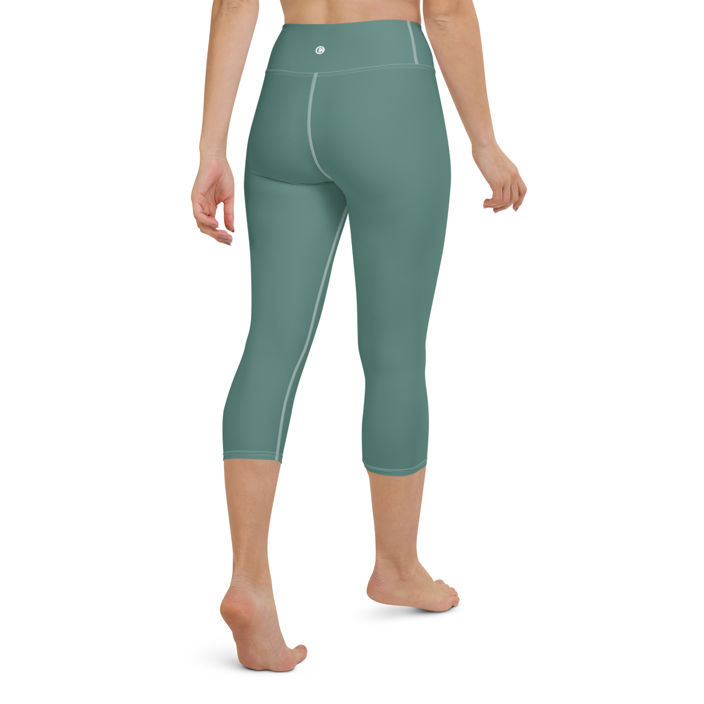 Michigan Upper Peninsula Yoga Capri Leggings (w/ UP Outline) | Copper Green