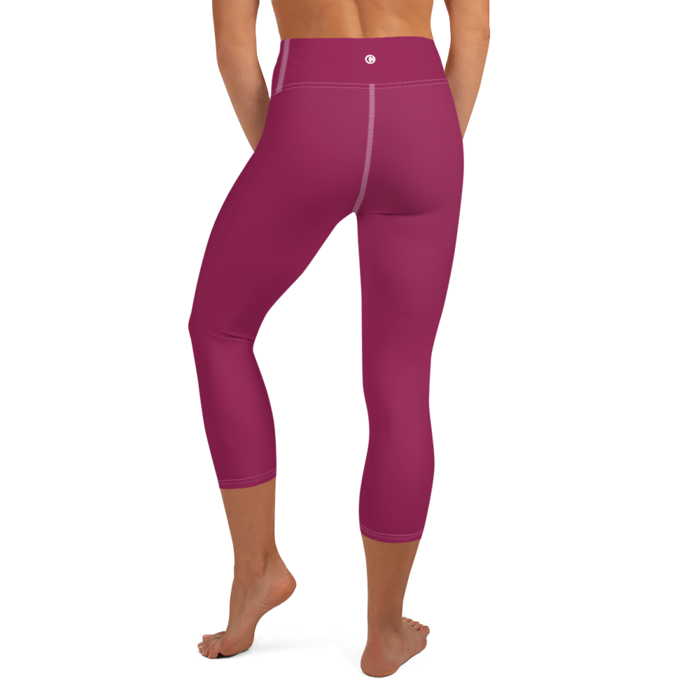 Michigan Upper Peninsula Yoga Capri Leggings (w/ UP Outline) | Ruby Red