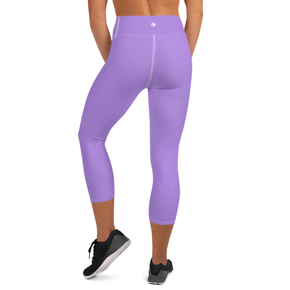 Michigan Upper Peninsula Yoga Capri Leggings (w/ UP Outline) | Lavender