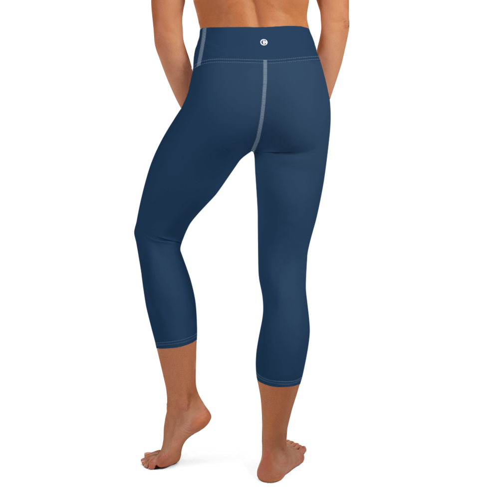 Michigan Upper Peninsula Yoga Capri Leggings (w/ UP Outline) | Navy