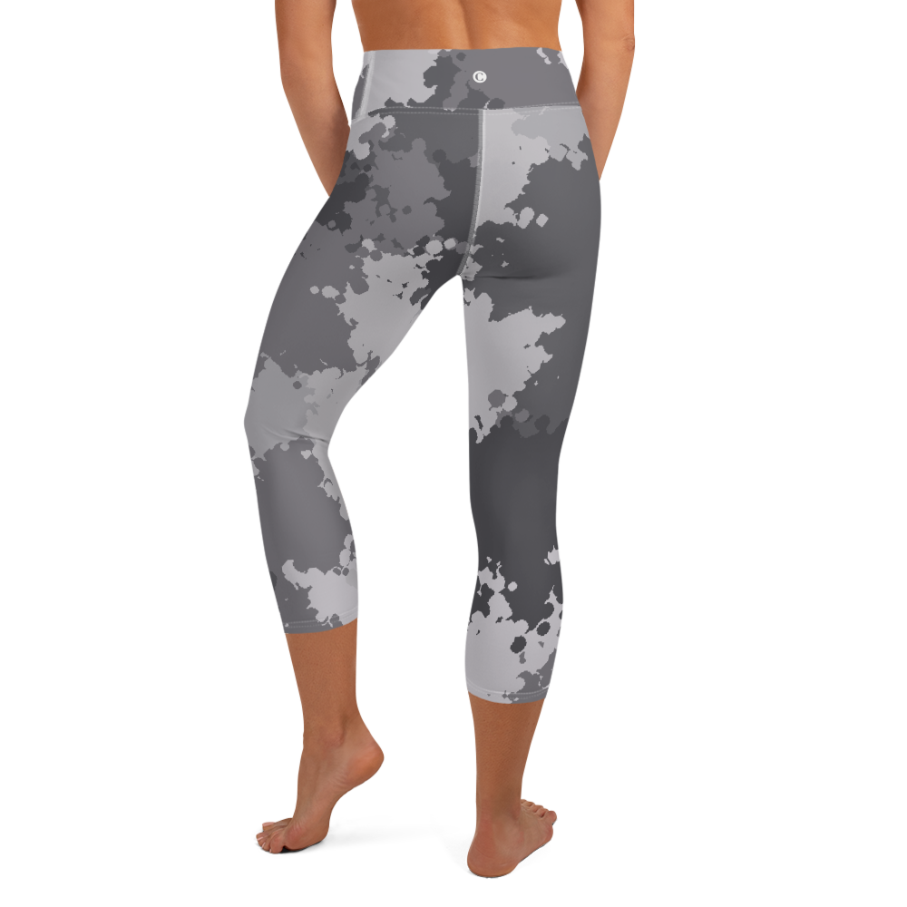 Michigan Upper Peninsula Yoga Capri Leggings (w/ UP Outline) | Iron Ore Grey