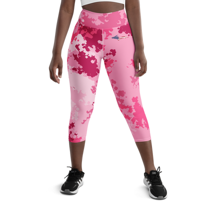 Michigan Upper Peninsula Yoga Capri Leggings (w/ UP USA Flag) | Pink Camo