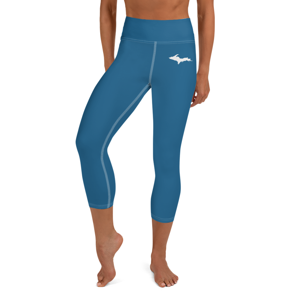 Michigan Upper Peninsula Yoga Capri Leggings (w/ UP Outline) | Blueberry