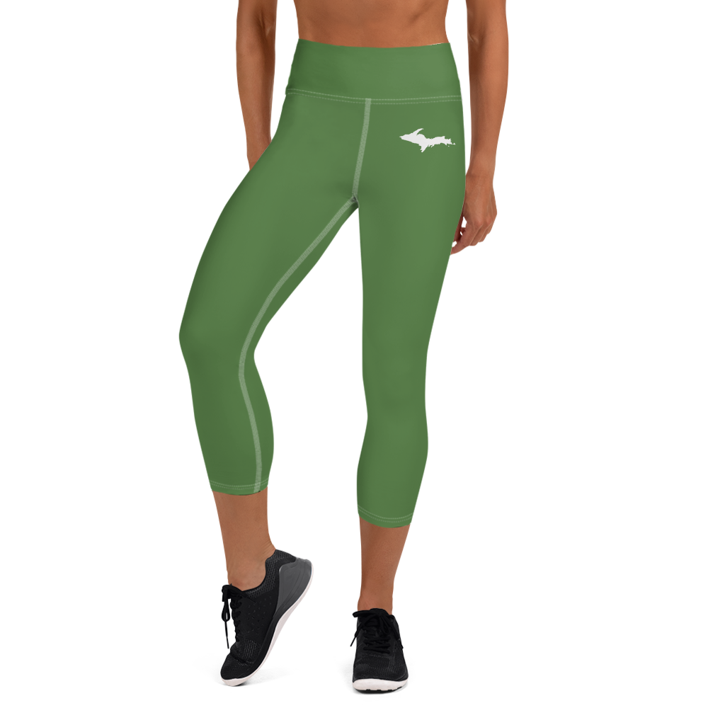 Michigan Upper Peninsula Yoga Capri Leggings (w/ UP Outline) | Pine Green