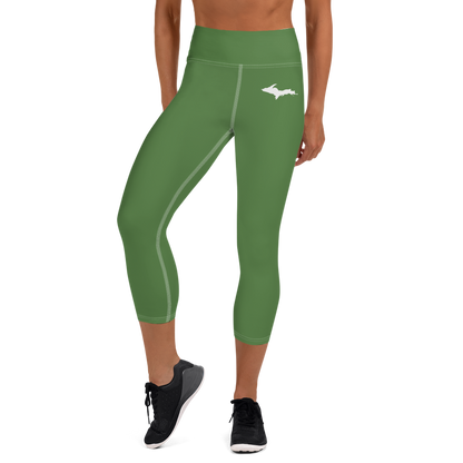 Michigan Upper Peninsula Yoga Capri Leggings (w/ UP Outline) | Pine Green