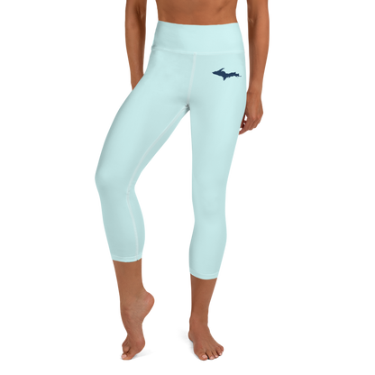 Michigan Upper Peninsula Yoga Capri Leggings (w/ UP Outline) | Cyan