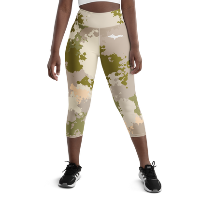 Michigan Upper Peninsula Yoga Capri Leggings (w/ UP Outline) | Rosy Mound Camo