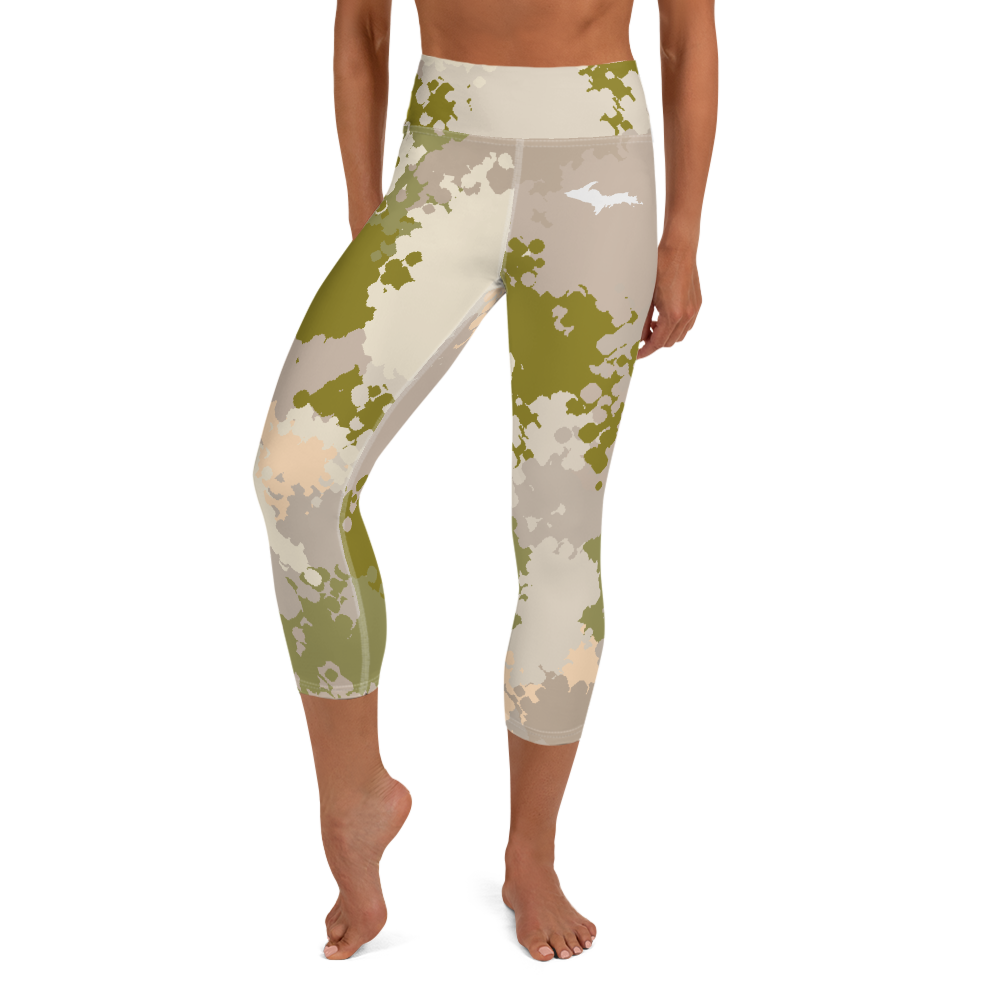 Michigan Upper Peninsula Yoga Capri Leggings (w/ UP Outline) | Rosy Mound Camo