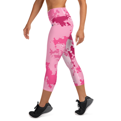 Michigan Upper Peninsula Yoga Capri Leggings (w/ UP USA Flag) | Pink Camo