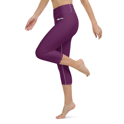 Michigan Upper Peninsula Yoga Capri Leggings (w/ UP Outline) | Tyrian Purple