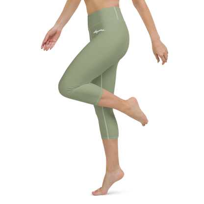 Michigan Upper Peninsula Yoga Capri Leggings (w/ UP Outline) | Beachgrass Green