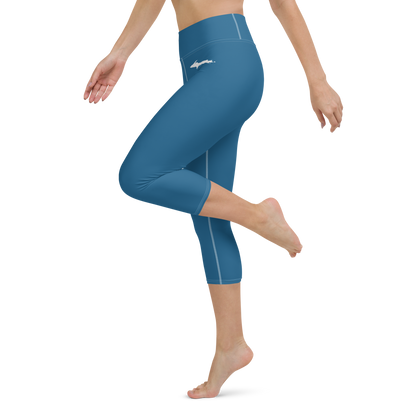 Michigan Upper Peninsula Yoga Capri Leggings (w/ UP Outline) | Blueberry