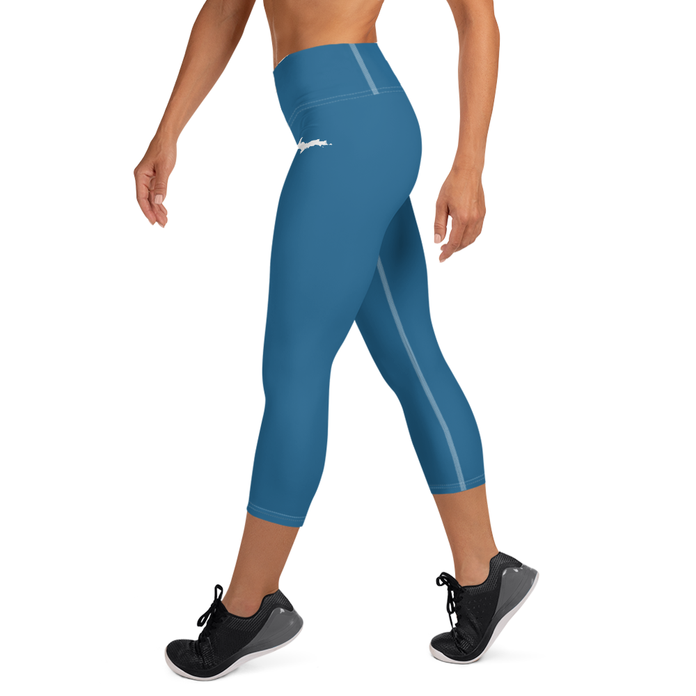 Michigan Upper Peninsula Yoga Capri Leggings (w/ UP Outline) | Blueberry