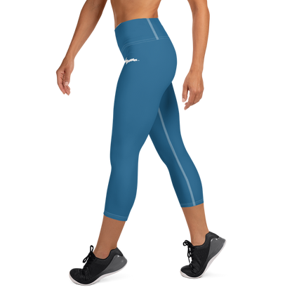 Michigan Upper Peninsula Yoga Capri Leggings (w/ UP Outline) | Blueberry