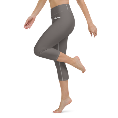 Michigan Upper Peninsula Yoga Capri Leggings (w/ UP Outline) | Warren Tank Grey