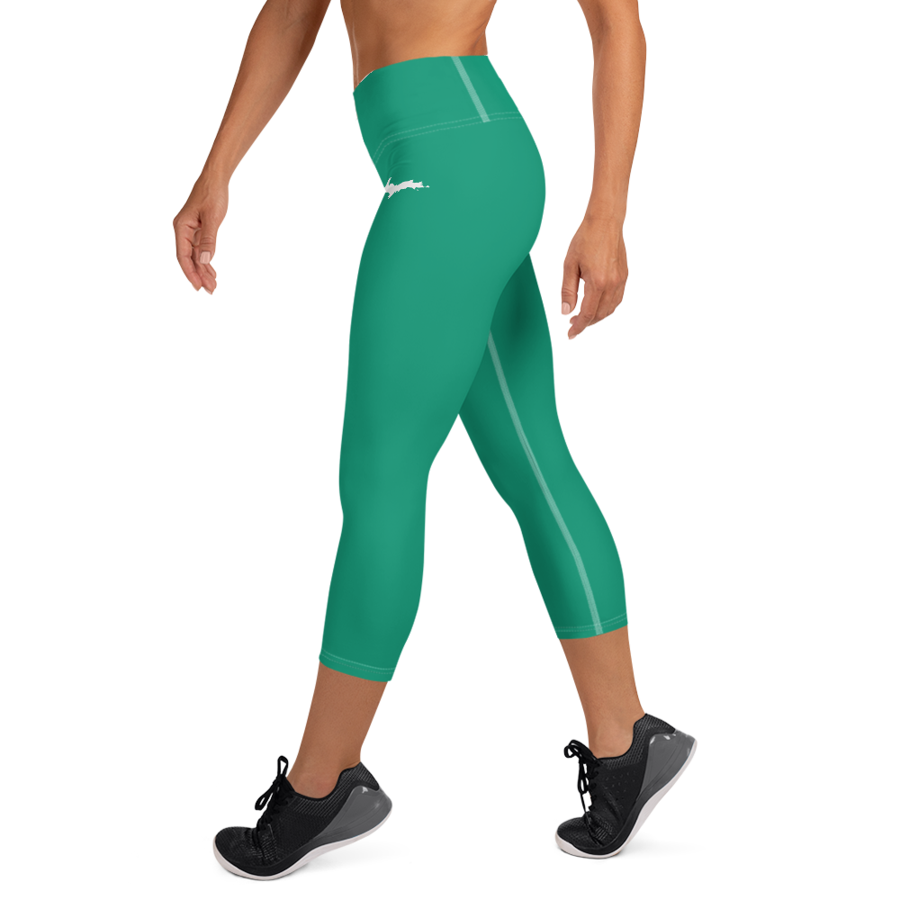 Michigan Upper Peninsula Yoga Capri Leggings (w/ UP Outline) | Emerald Green