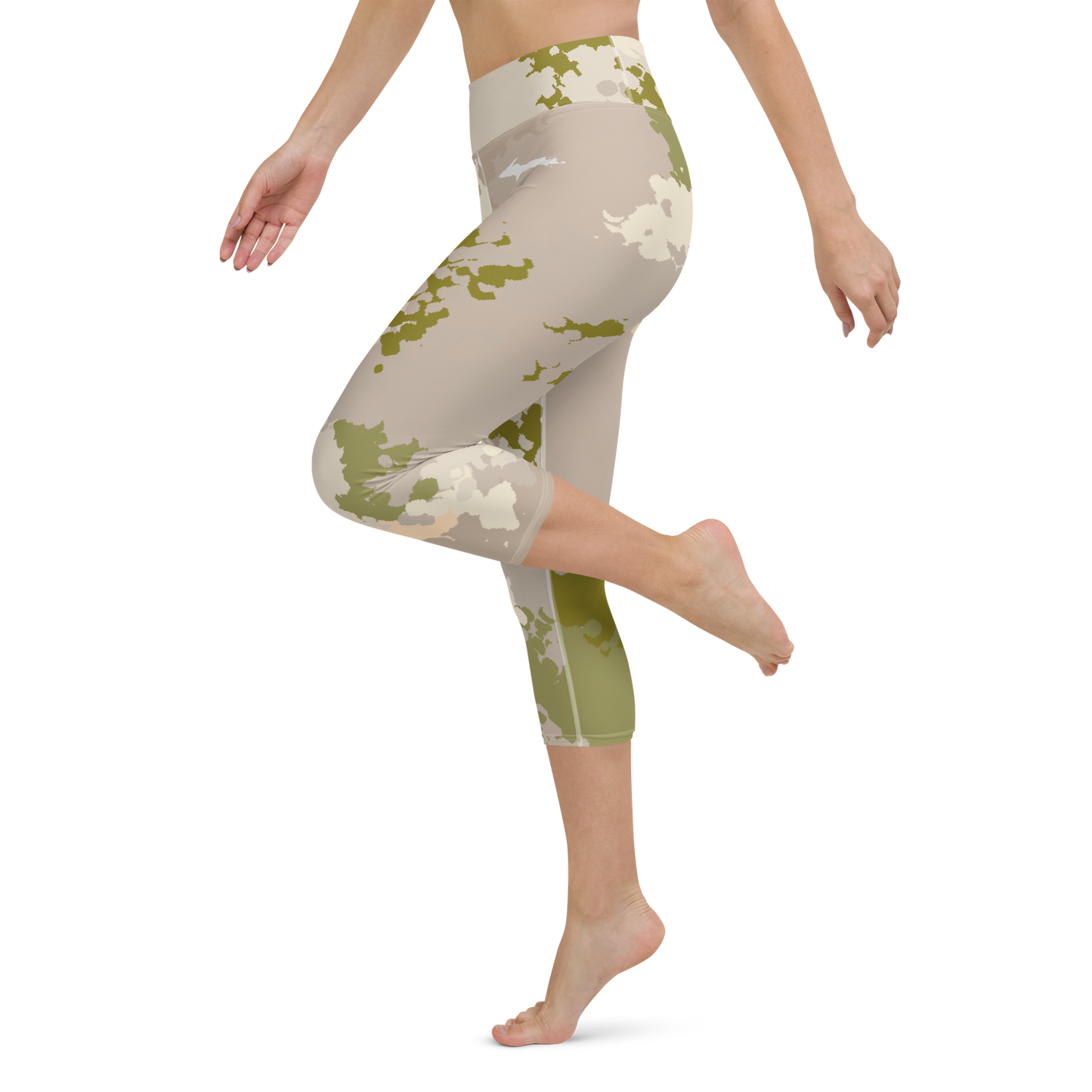 Michigan Upper Peninsula Yoga Capri Leggings (w/ UP Outline) | Rosy Mound Camo