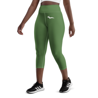 Michigan Upper Peninsula Yoga Capri Leggings (w/ UP Outline) | Pine Green