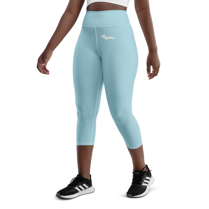 Michigan Upper Peninsula Yoga Capri Leggings (w/ UP Outline) | '58 Caddie Blue