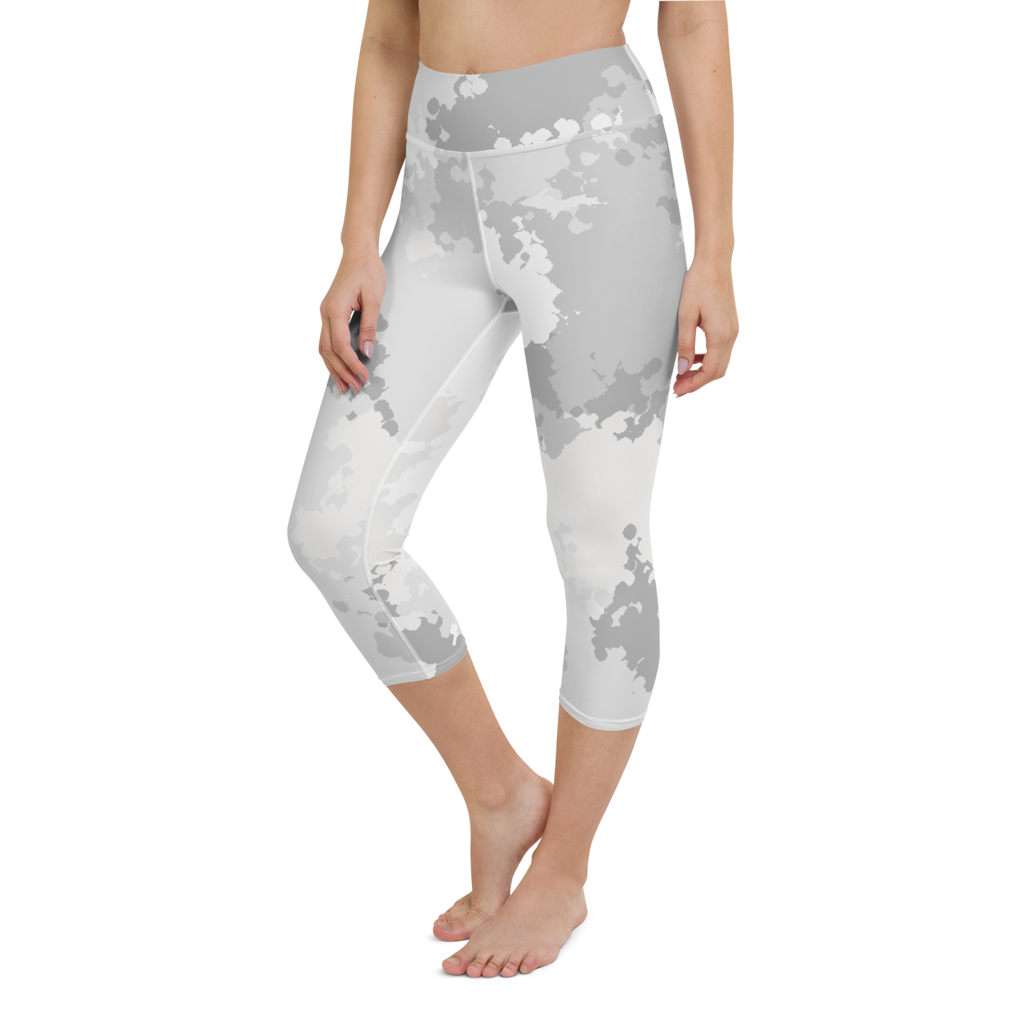 Michigan Upper Peninsula Yoga Capri Leggings (w/ UP Outline) | Snow Camo