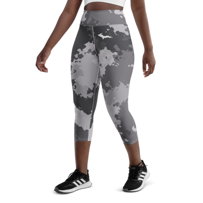 Michigan Upper Peninsula Yoga Capri Leggings (w/ UP Outline) | Iron Ore Grey