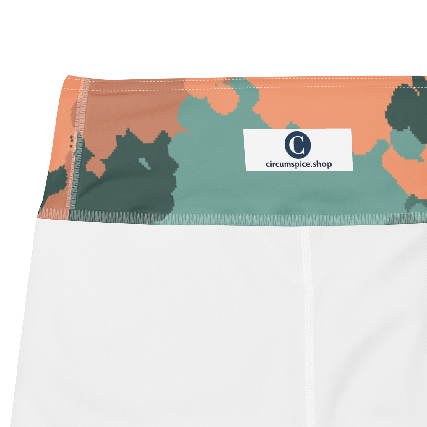 Michigan Upper Peninsula Yoga Capri Leggings (w/ UP Outline) | Copper Country Camo