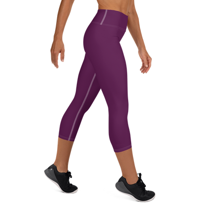 Michigan Upper Peninsula Yoga Capri Leggings (w/ UP Outline) | Tyrian Purple