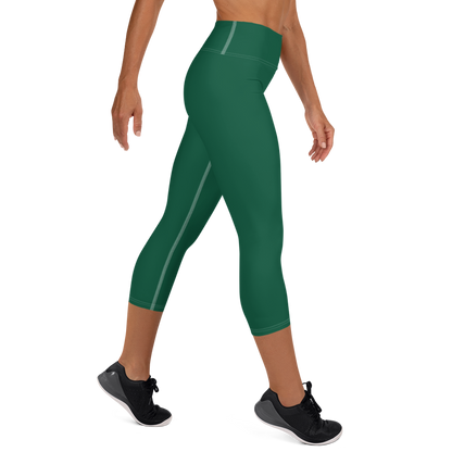 Michigan Upper Peninsula Yoga Capri Leggings (w/ UP Outline) | Superior Green