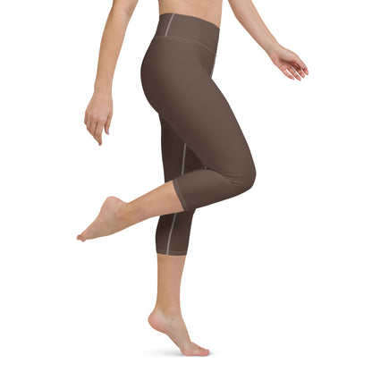 Michigan Upper Peninsula Yoga Capri Leggings (w/ UP Outline) | Hickory Color