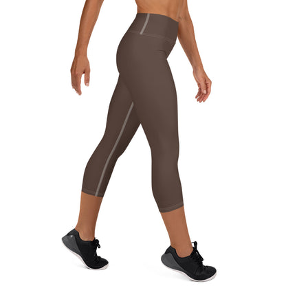 Michigan Upper Peninsula Yoga Capri Leggings (w/ UP Outline) | Hickory Color