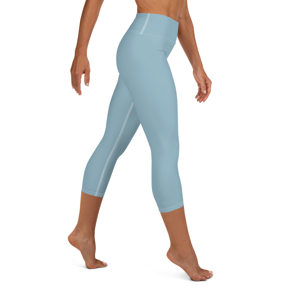 Michigan Upper Peninsula Yoga Capri Leggings (w/ UP Outline) | Opal Blue