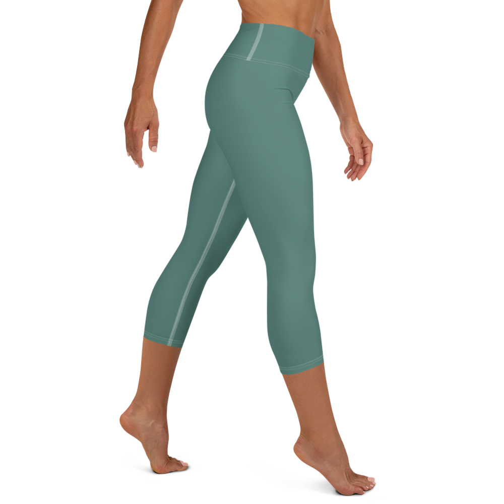 Michigan Upper Peninsula Yoga Capri Leggings (w/ UP Outline) | Copper Green