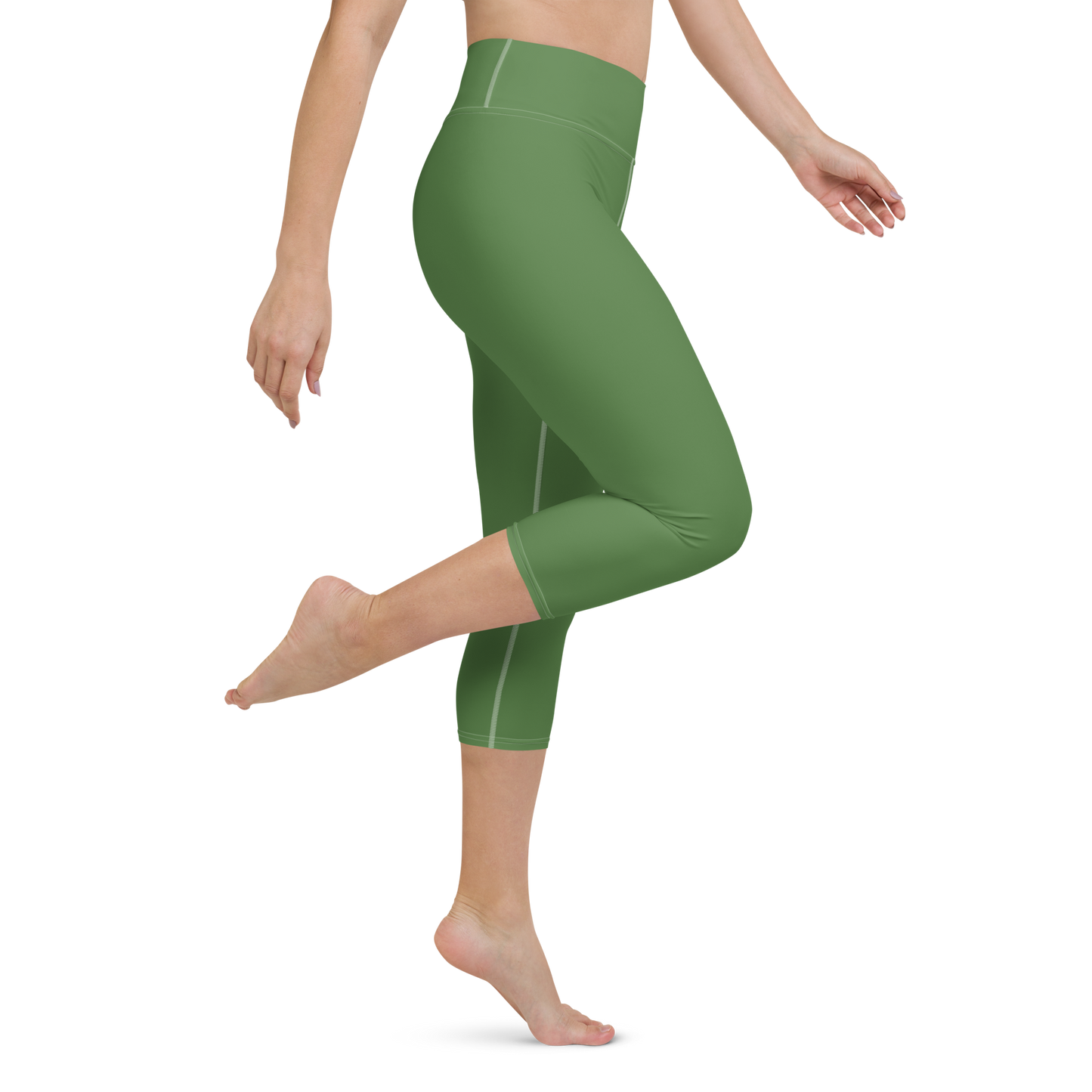 Michigan Upper Peninsula Yoga Capri Leggings (w/ UP Outline) | Pine Green