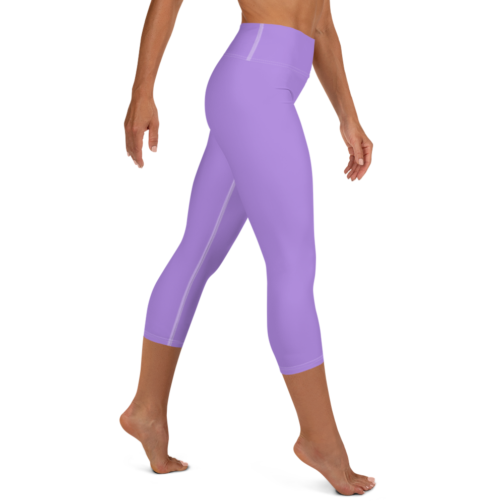 Michigan Upper Peninsula Yoga Capri Leggings (w/ UP Outline) | Lavender