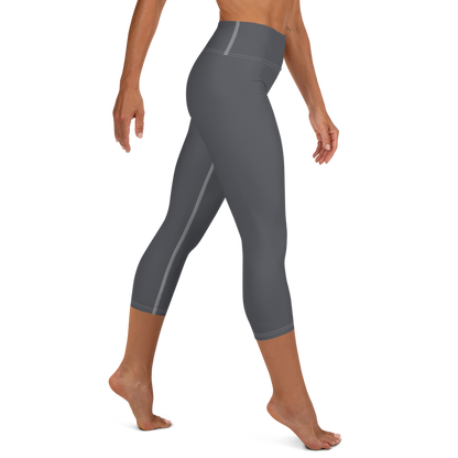 Michigan Upper Peninsula Yoga Capri Leggings (w/ UP Outline) | Iron Ore Grey