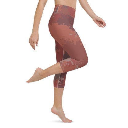 Michigan Upper Peninsula Yoga Capri Leggings (w/ UP Outline) | Ore Dock Camo