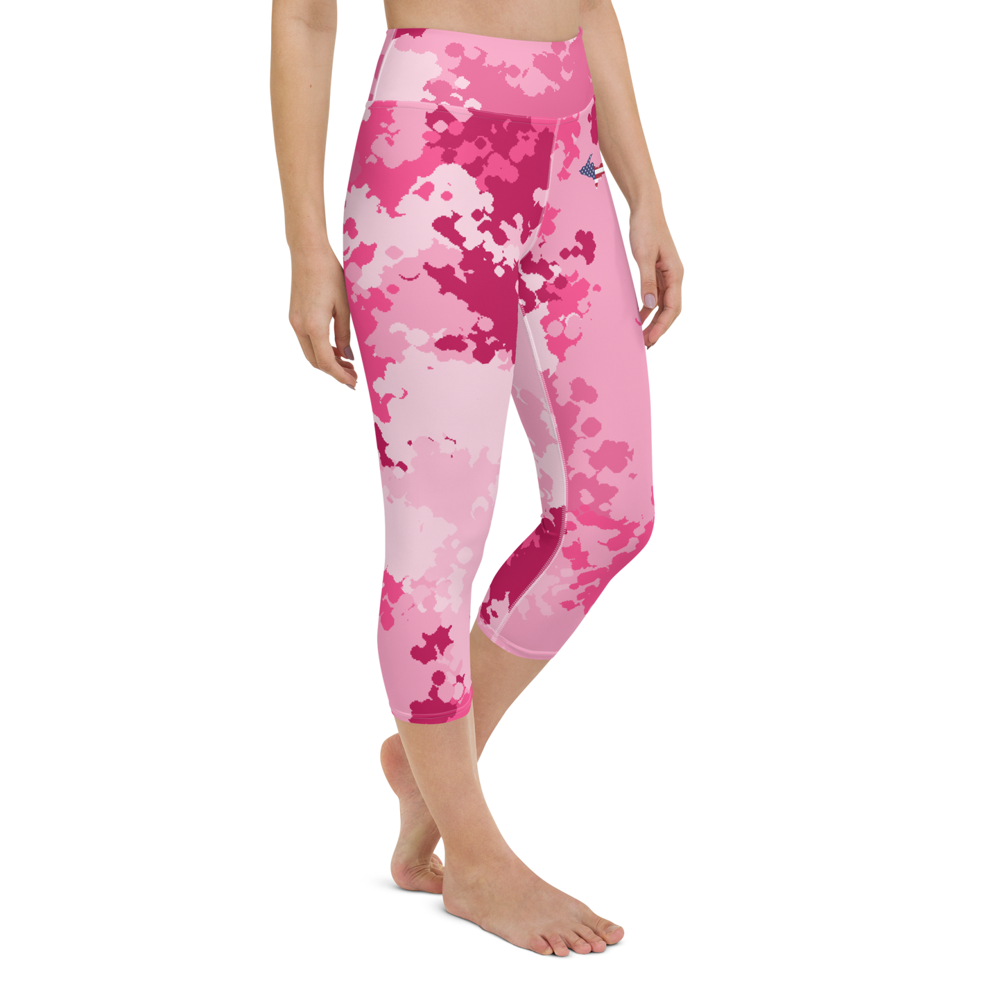 Michigan Upper Peninsula Yoga Capri Leggings (w/ UP USA Flag) | Pink Camo