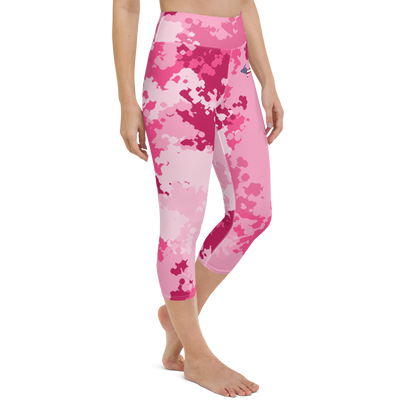 Michigan Upper Peninsula Yoga Capri Leggings (w/ UP USA Flag) | Pink Camo