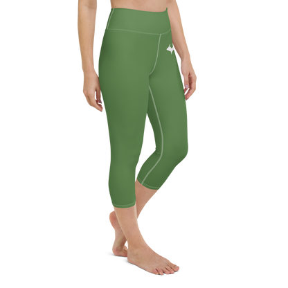 Michigan Upper Peninsula Yoga Capri Leggings (w/ UP Outline) | Pine Green