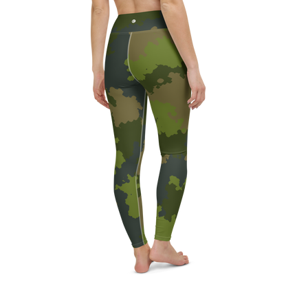 Michigan Upper Peninsula Yoga Leggings (w/ UP Outline) | Woodland Camo