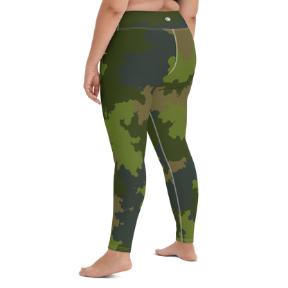 Michigan Upper Peninsula Yoga Leggings (w/ UP Outline) | Woodland Camo