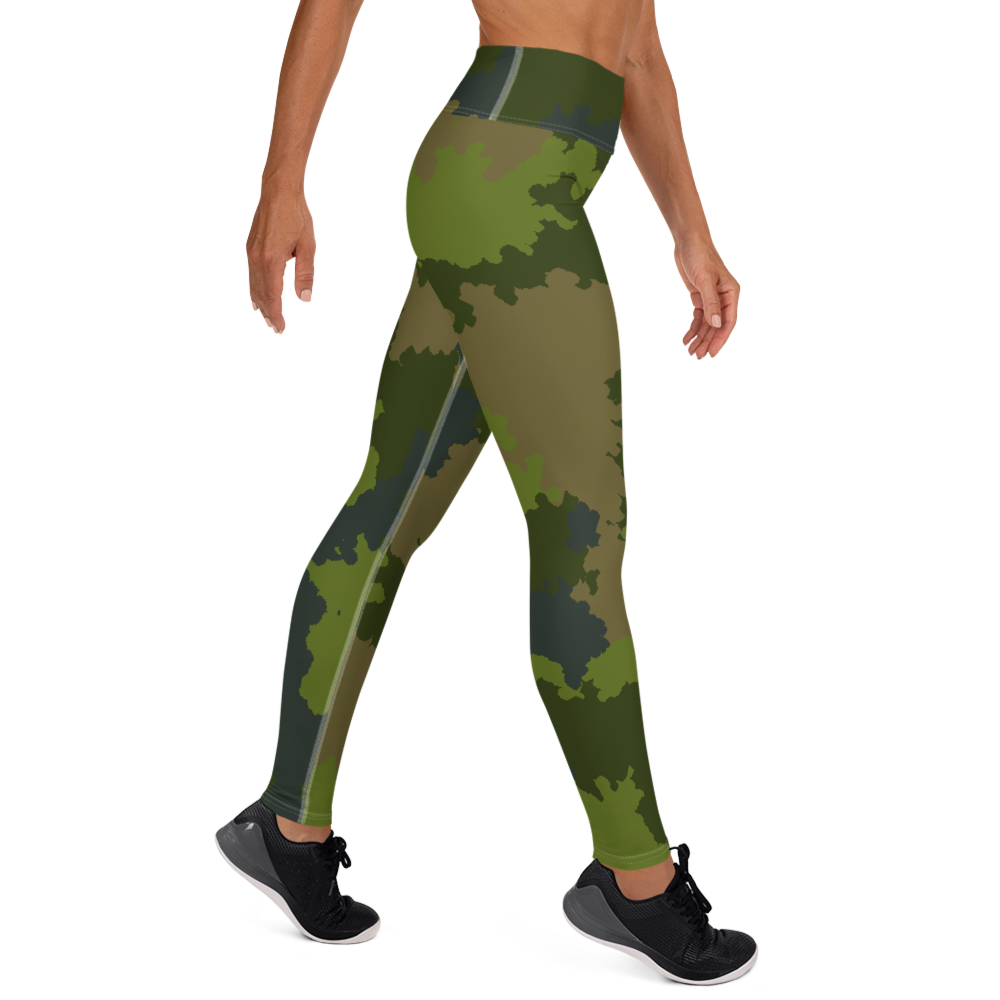 Michigan Upper Peninsula Yoga Leggings (w/ UP Outline) | Woodland Camo