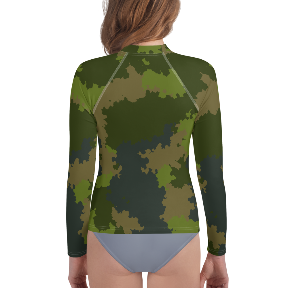 Michigan Upper Peninsula Rash Guard (w/ UP Outline) | Youth - Woodland Camo