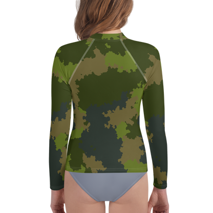 Michigan Upper Peninsula Rash Guard (w/ UP Outline) | Youth - Woodland Camo