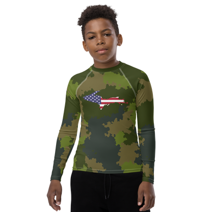 Michigan Upper Peninsula Rash Guard (w/ UP USA Flag) | Youth - Woodland Camo