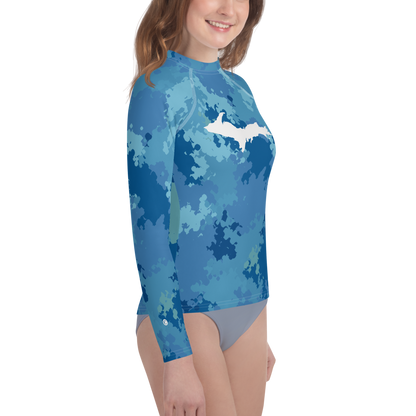 Michigan Upper Peninsula Rash Guard (w/ UP Outline) | Youth - Great Lakes Camo