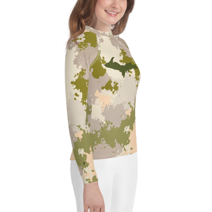 Michigan Upper Peninsula Rash Guard (w/ UP Outline) | Youth - Army Green