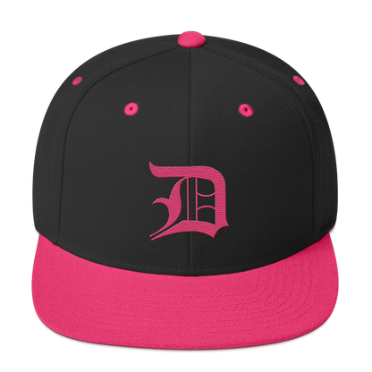 Detroit 'Old English D' Vintage Snapback | Neon Pink